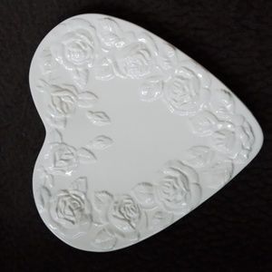 Casafina white heart shaped ceramic plate with roses